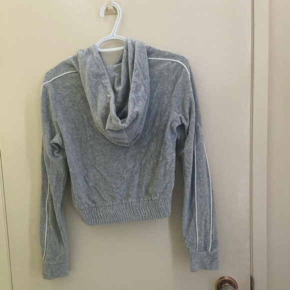 Garage Sweater Size S - Picture 2 of 3